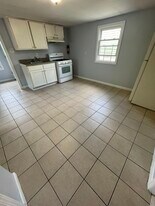 261 21st St, Unit 3 in Irvington, NJ - Building Photo