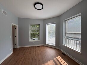4901 N Kenmore Ave in Chicago, IL - Building Photo - Building Photo
