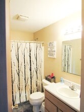 607 Marvin Ave in Grinnell, IA - Building Photo - Building Photo