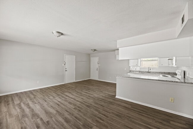 property at 112 Laurie Ln