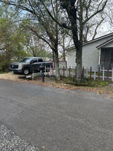 8334 E Railroad Ave in Gulfport, MS - Building Photo - Building Photo