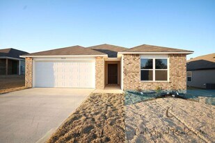 5032 Yukon Dr in Jonesboro, AR - Building Photo