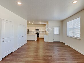 1232 Peterson Ln in Saratoga Springs, UT - Building Photo - Building Photo