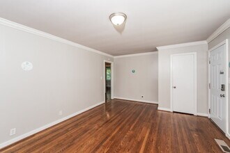 828 5 Mile Rd in Birmingham, AL - Building Photo - Building Photo