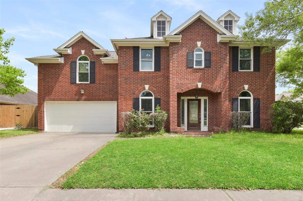 1801 Oakland Cir in Pearland, TX - Building Photo