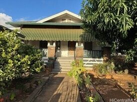 1906 Beckley St in Honolulu, HI - Building Photo