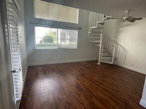 740 Eastshore Terrace in Chula Vista, CA - Building Photo - Building Photo