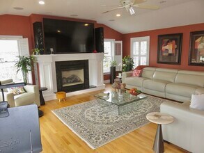 35 Lovell Rd in Watertown, MA - Building Photo - Building Photo