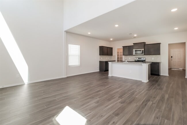 15345 Estrella Rd E in Houston, TX - Building Photo - Building Photo