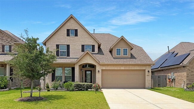 property at 3822 Dry Creek Dr