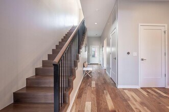 598 Lathrop St in Columbus, OH - Building Photo - Building Photo