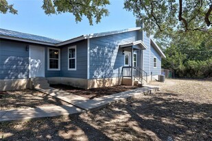 5303 Thunderbird St in Leander, TX - Building Photo - Building Photo