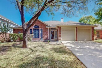 5425 Bryce Canyon Dr in Fort Worth, TX - Building Photo - Building Photo