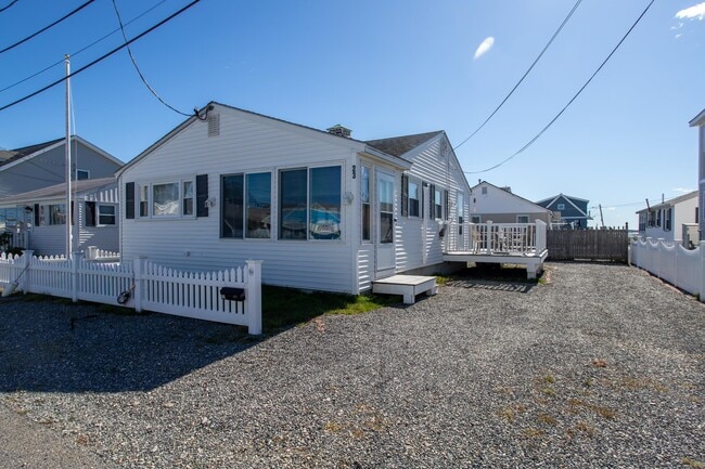 23 Diane Ln in Hampton, NH - Building Photo - Building Photo