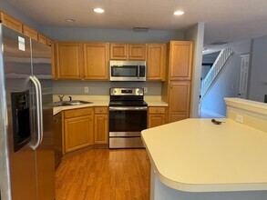 5048 Bartholomew's Ln in Greensboro, NC - Building Photo - Building Photo