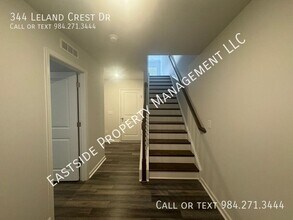 344 Leland Crst Dr in Apex, NC - Building Photo - Building Photo