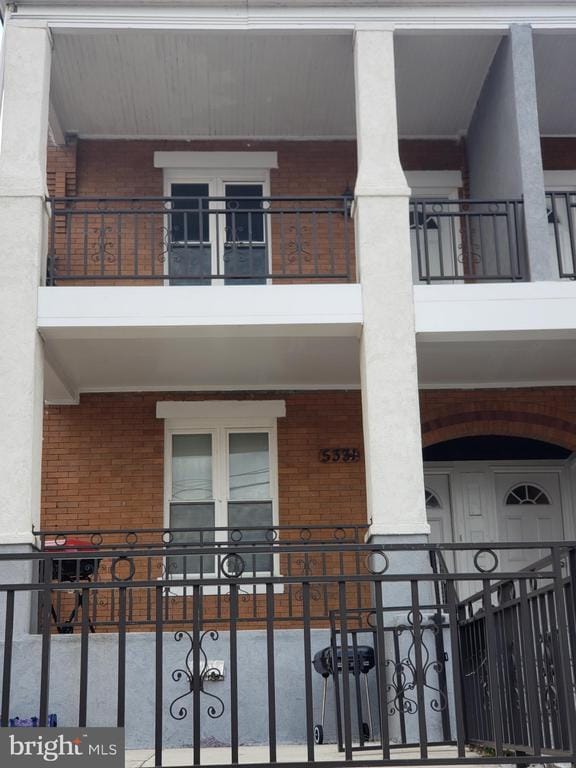 5331 Woodland Ave in Philadelphia, PA - Building Photo - Building Photo