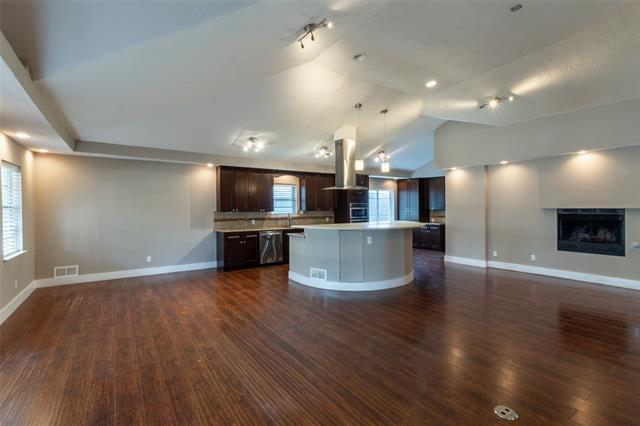 5715 Hillcroft St in Dallas, TX - Building Photo - Building Photo