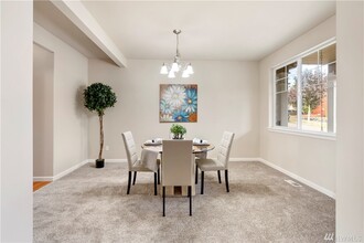 1548 Farina Loop SE in Olympia, WA - Foto de edificio - Building Photo