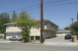 107 E Broadway in San Gabriel, CA - Building Photo - Building Photo