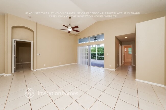 4066 Bahia Isle Cir in Wellington, FL - Building Photo - Building Photo