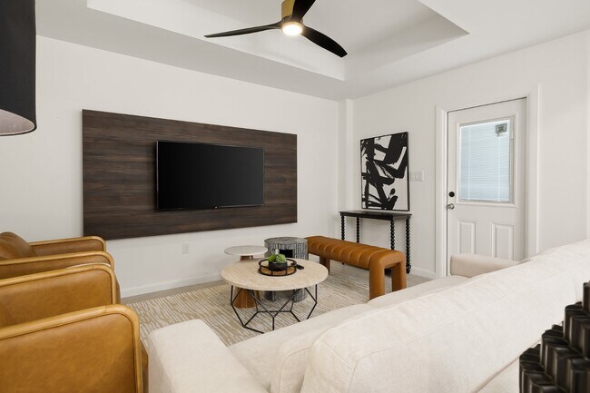 211 N 8th St in McAllen, TX - Building Photo - Building Photo