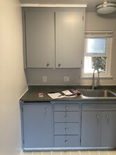 1215 Queen Anne Ave N, Unit 8 in Seattle, WA - Foto de edificio - Building Photo