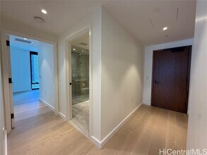 1100 Ala Moana Blvd in Honolulu, HI - Foto de edificio - Building Photo