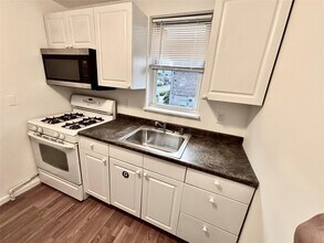 28-30 Davis St in Beacon, NY - Building Photo - Building Photo