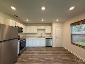 1640 Addies Way in Pensacola, FL - Building Photo - Building Photo