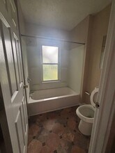 738-740 E 91st St in Cleveland, OH - Building Photo - Building Photo