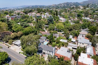 2411 St George St in Los Angeles, CA - Building Photo - Building Photo