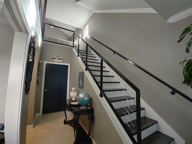 property at 913 Saulnier St