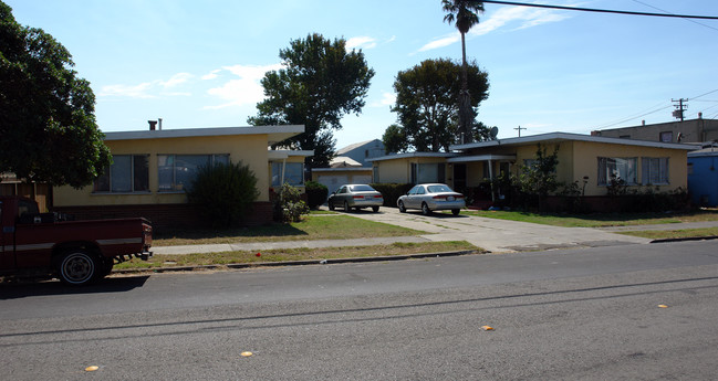 1724 Chanslor Ave in Richmond, CA - Building Photo - Building Photo