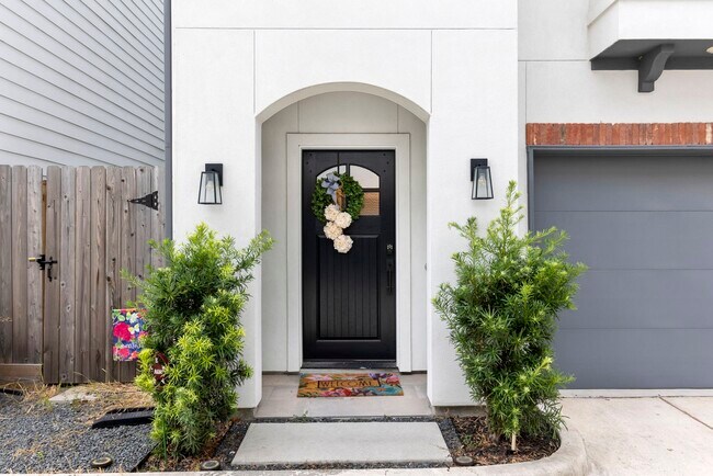 846 Wakefield Dr in Houston, TX - Building Photo - Building Photo