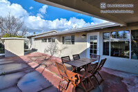 723 Lakehaven Dr in Sunnyvale, CA - Building Photo - Building Photo