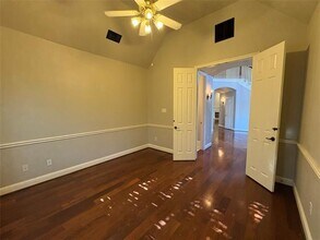 5650 Travis Dr in Frisco, TX - Foto de edificio - Building Photo