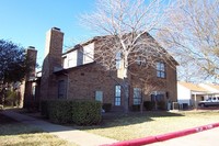 Kendalwood in Garland, TX - Foto de edificio - Building Photo