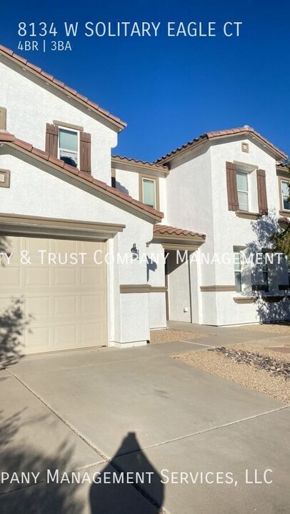 8134 W Solitary Eagle Ct in Tucson, AZ - Building Photo