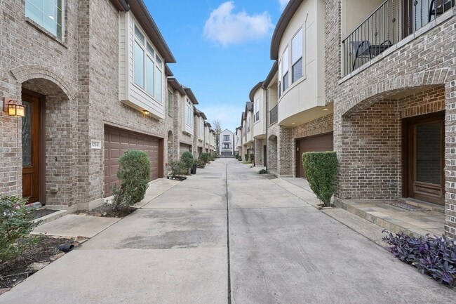 property at 1214 Sampson St