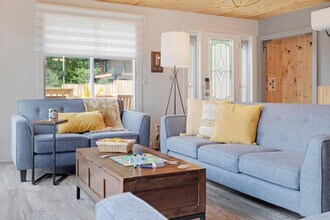56 Rue Charette in Val-des-monts, QC - Building Photo - Building Photo