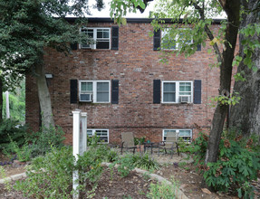 880 Saint Charles Ave NE in Atlanta, GA - Building Photo - Building Photo