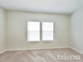 13532 Emerson Wy in Saint Hedwig, TX - Building Photo - Building Photo