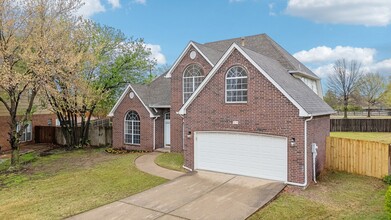 304 N Nyssa Ave in Broken Arrow, OK - Building Photo - Building Photo