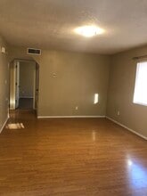 337 Gorman Ave in Belen, NM - Foto de edificio - Building Photo