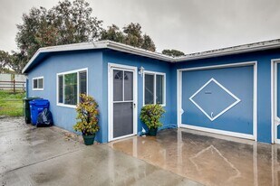953 Nardo Rd in Encinitas, CA - Building Photo