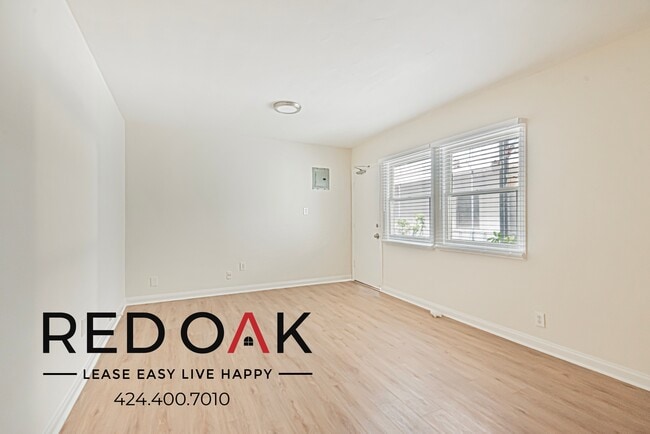 615 N Rossmore Ave, Unit 307 in Los Angeles, CA - Building Photo - Building Photo