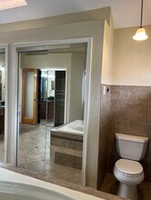 106 Hollywood Dr in Glenn Heights, TX - Building Photo - Building Photo