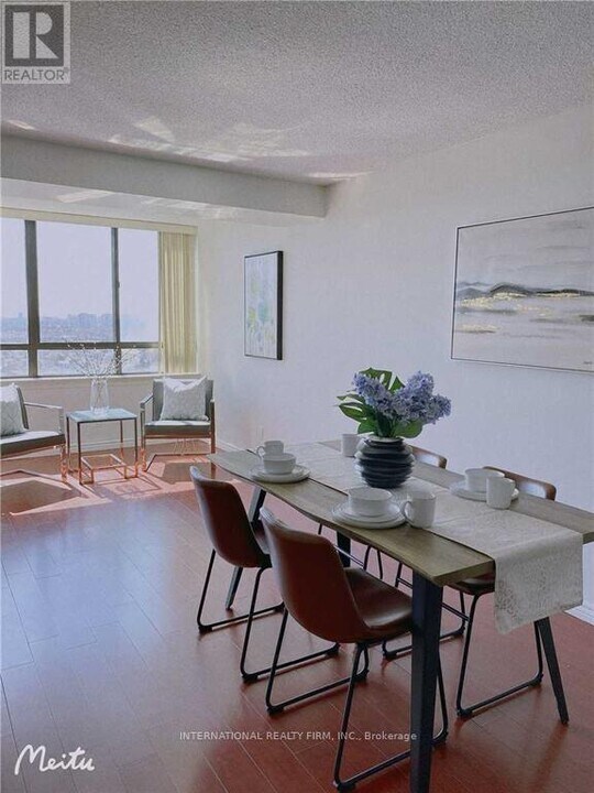 55 Bamburgh Cir in Toronto, ON - Building Photo