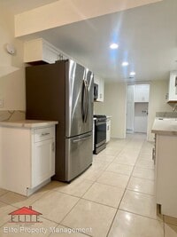 600 W Atkins Ave photo'